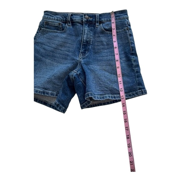Calvin Klein Denim A-Line Shorts -Size 27 - Picture 8 of 11